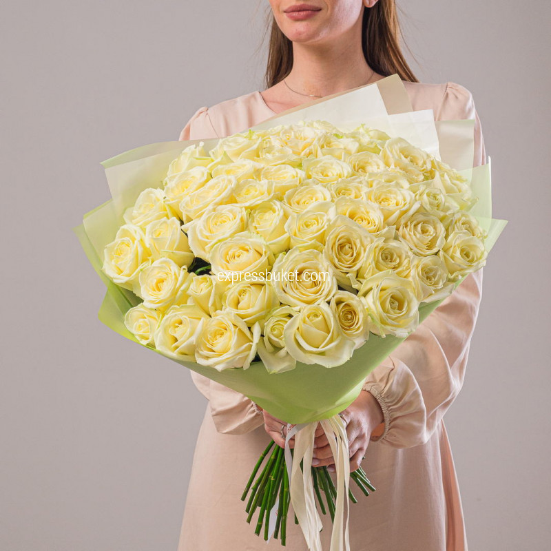 Букет роз Аваланж 51 шт